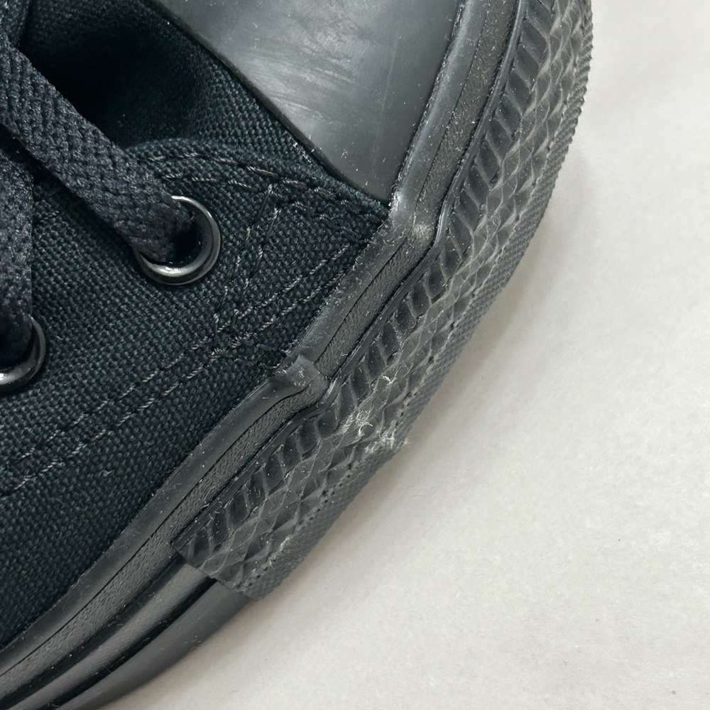 Converse Black Sneakers - Picture 4 of 11